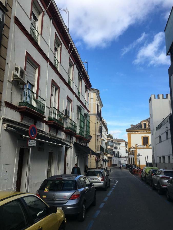 La Maestranza Apartment Rooms Seville Luaran gambar