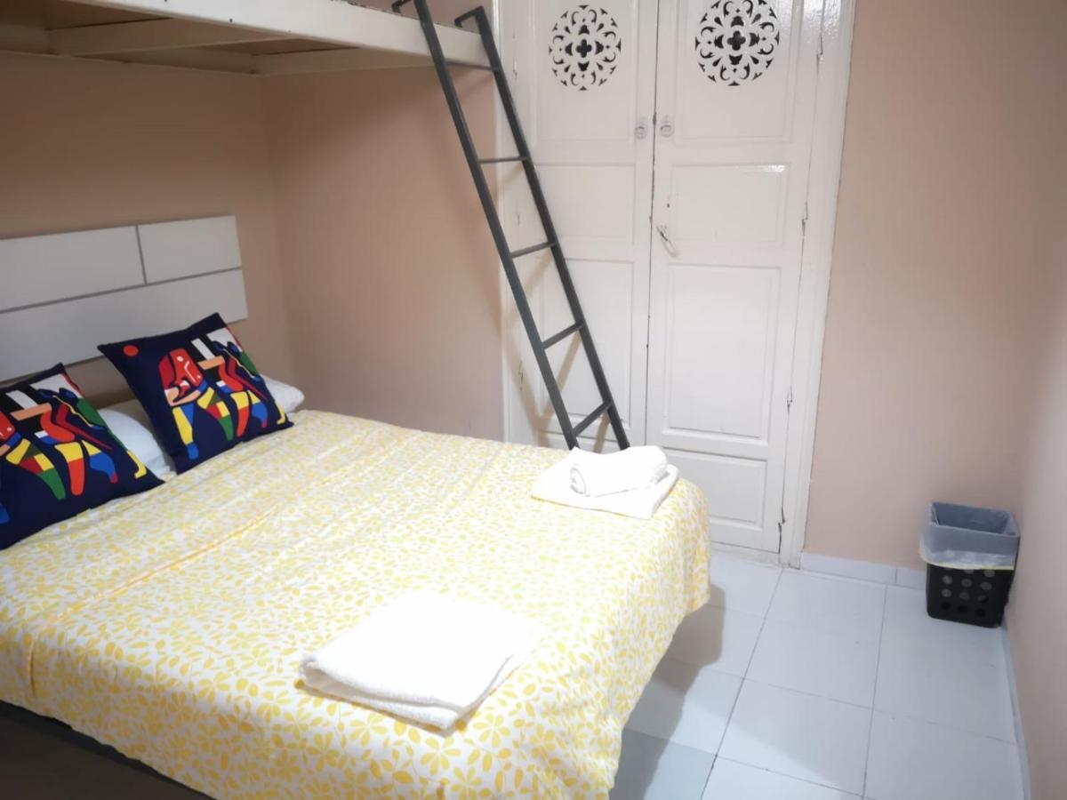 La Maestranza Apartment Rooms Seville Luaran gambar