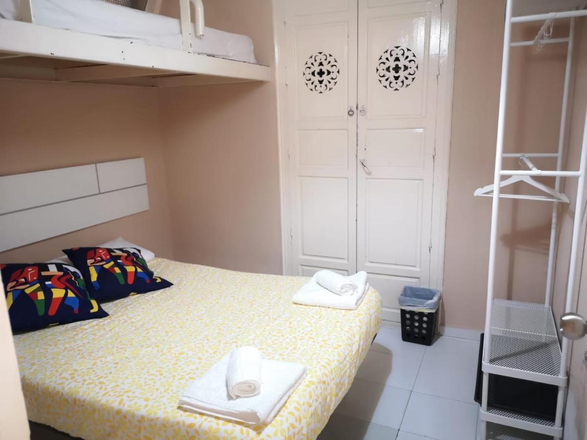 La Maestranza Apartment Rooms Seville Luaran gambar